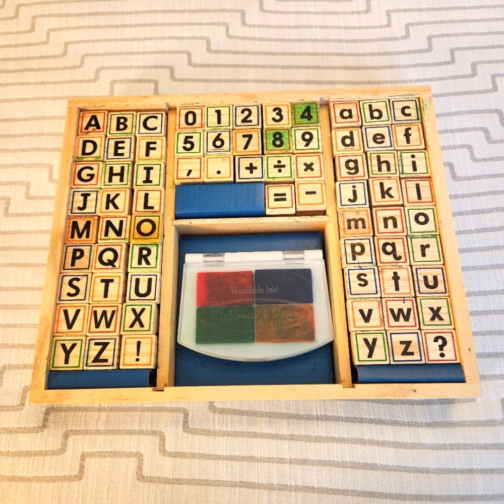 Melissa & Doug Stamp Set